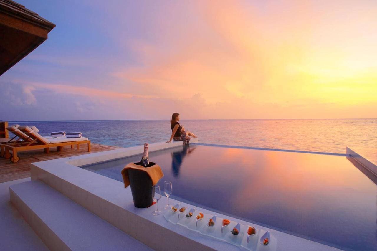 Foto 13 von 28: Sunset Water Suite with Private Pool - Complimentary Floating Breakfast (once per stay) for book dates, 10th Feb 2026 onwards, and stay dates 11 April to 30 September 2026