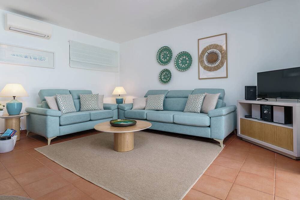 Foto 13 von 30: L & A Villa- mit privatem Pool-3 Schlafzimmer mit AC