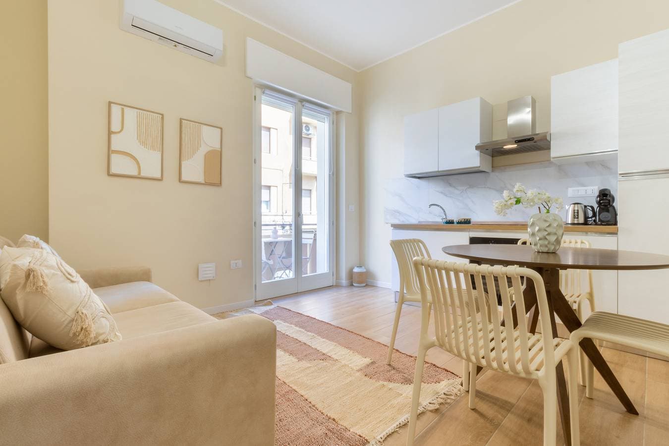Honeymoon, in the heart of Cagliari 1