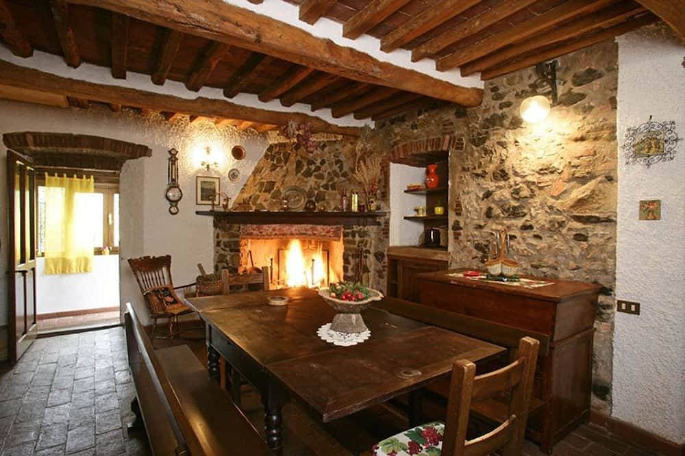 Villa Giulia  in Tuscany 's heart, swimming pools, spa, sea, beaches, hydro, gym 1