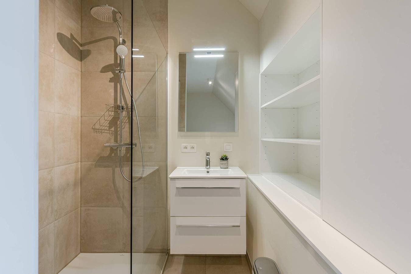 Foto 6 von 31: Ferienwohnung für 4 Personen mit Meerblick