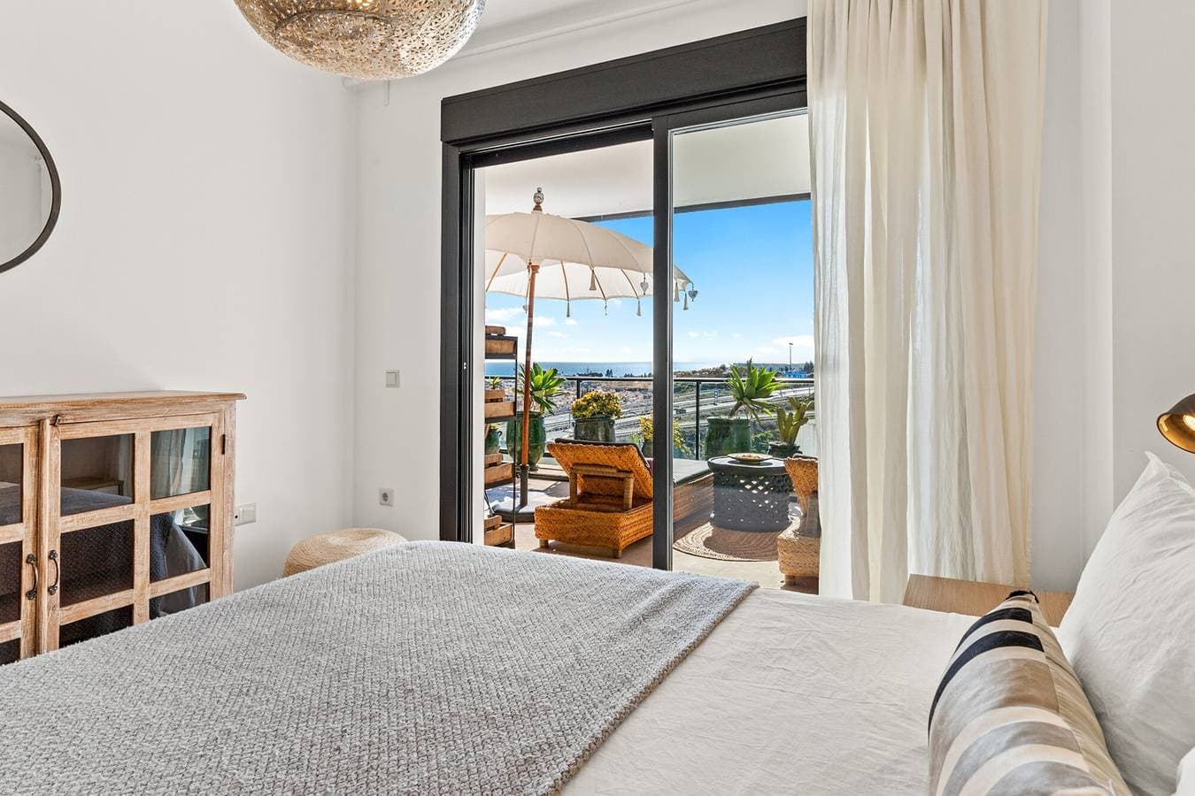 Foto 11 von 22: Apartment 'Scandi Style Sea View A113' mit Meerblick, WLAN und Klimaanlage