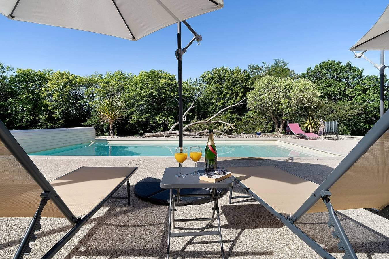 Foto 11 von 34: Zimmer Coucou – Anwesen mit Pool