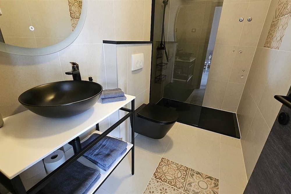 Foto 4 von 24: Casa Bianca Ferienwohnung mit 1 Schlafzimmer mit Balkon 2