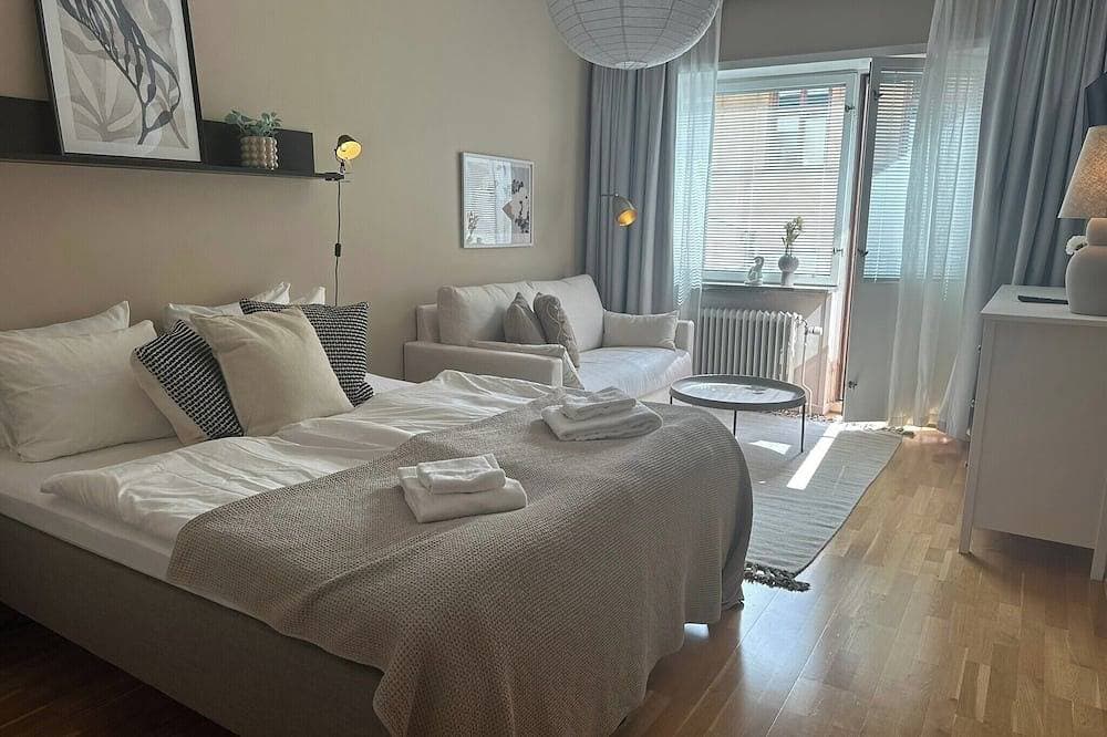 Cozy one room apartment in Stockholm 1