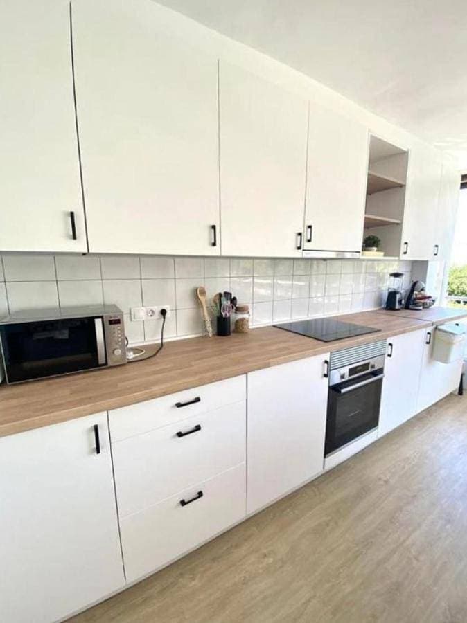 Foto 2 von 33: Two-Room Apartment