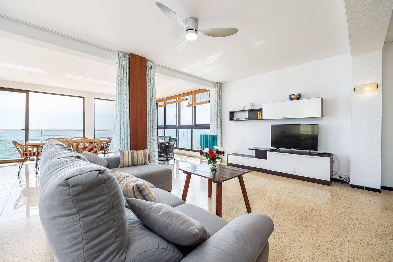 Foto 4 von 31: Ferienwohnung 'Brisas Vista Mar' mit Meerblick, WLAN und Klimaanlage