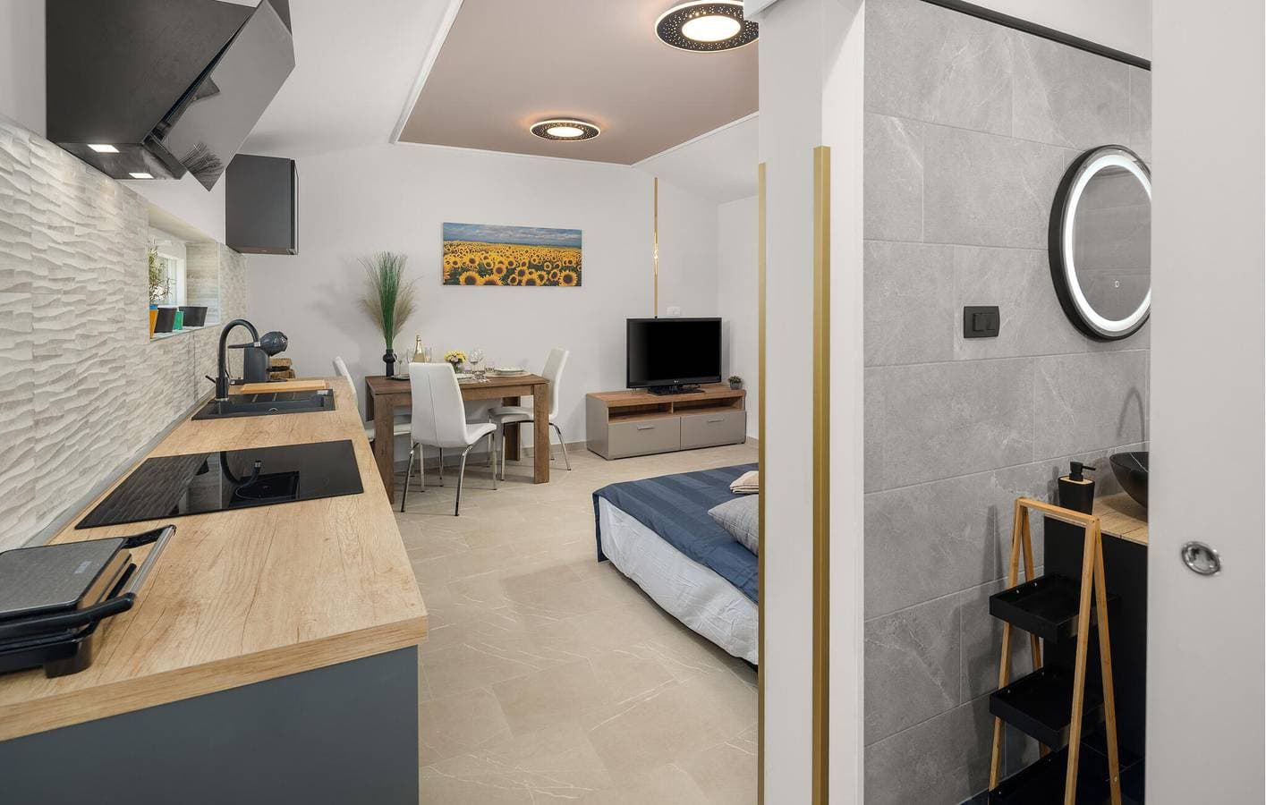 Foto 13 von 24: Gemütliche Ferienwohnung mit Terrasse in der Nähe der Küste und des Stadtzentrums in Kanegra