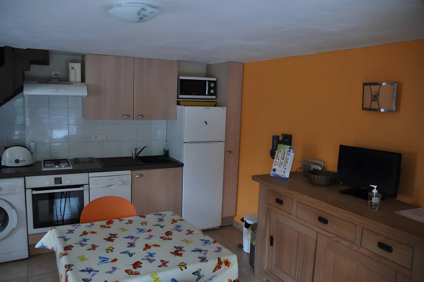 Foto 3 von 10: Gemütliches Ferienhaus mit privatem Garten und WLAN in Salles-Curan