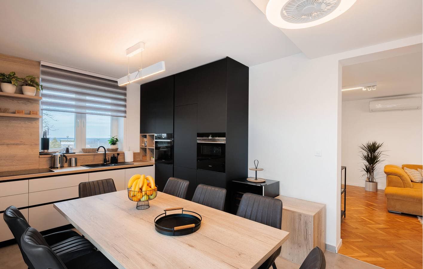 Foto 4 von 17: Gemütliche 200 m² große Wohnung mit Pool und Terrasse in der Nähe des Flusses Dunavac