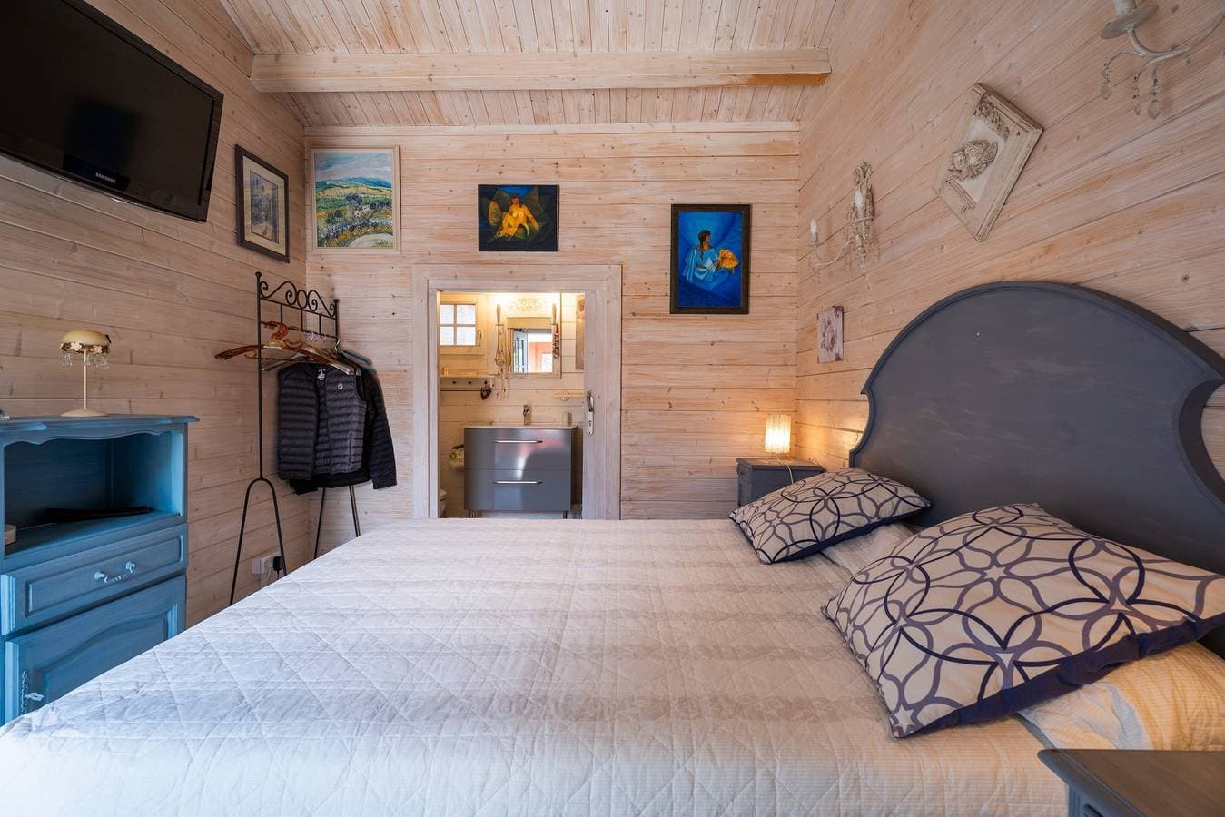 Foto 10 von 22: Ferienwohnung 'Autour D'un Patio, Proche Mer' mit privater Terrasse, Wi-Fi und Klimaanlage