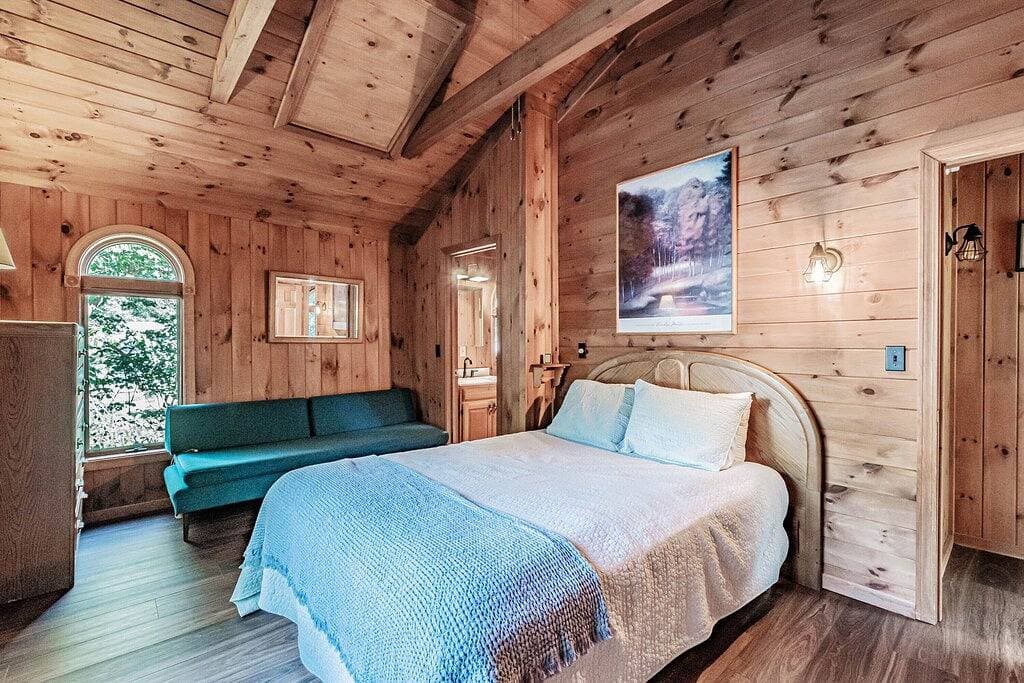 Foto 3 von 31: Sebago Lake House mit verfügbaren Daten! 2019 & 2020