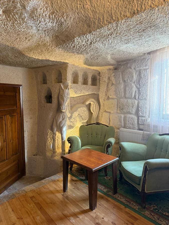 Foto 2 von 15: Executive Cave Suite