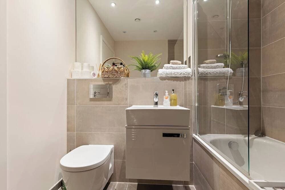 Foto 10 von 27: Heathrow Apartment Sleeps 4