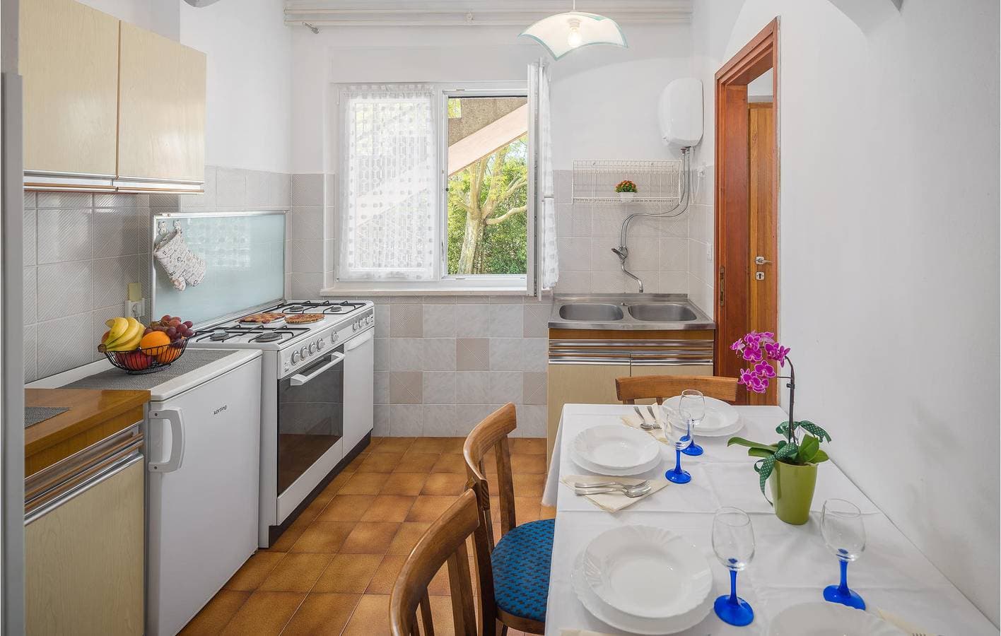 Foto 4 von 27: Gemütliche Ferienwohnung mit Terrasse, WLAN und Klimaanlage in der Nähe der Küste und des Stadtzentrums