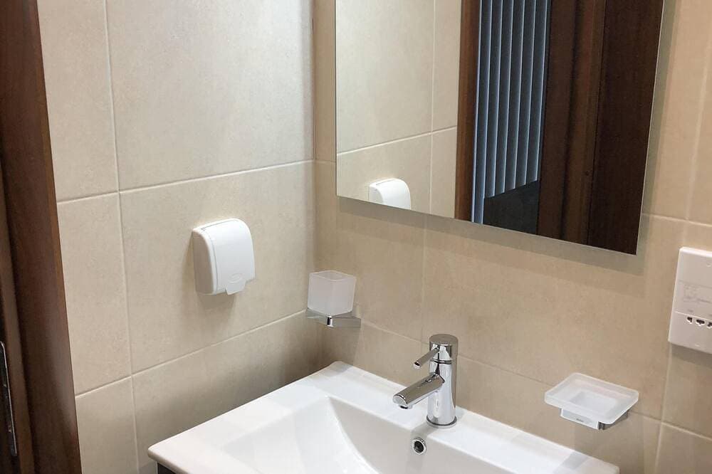 Foto 3 von 30: Azure Cottage: Schöne, moderne 3-Zimmer-Wohnung mit Gemeinschaftspool