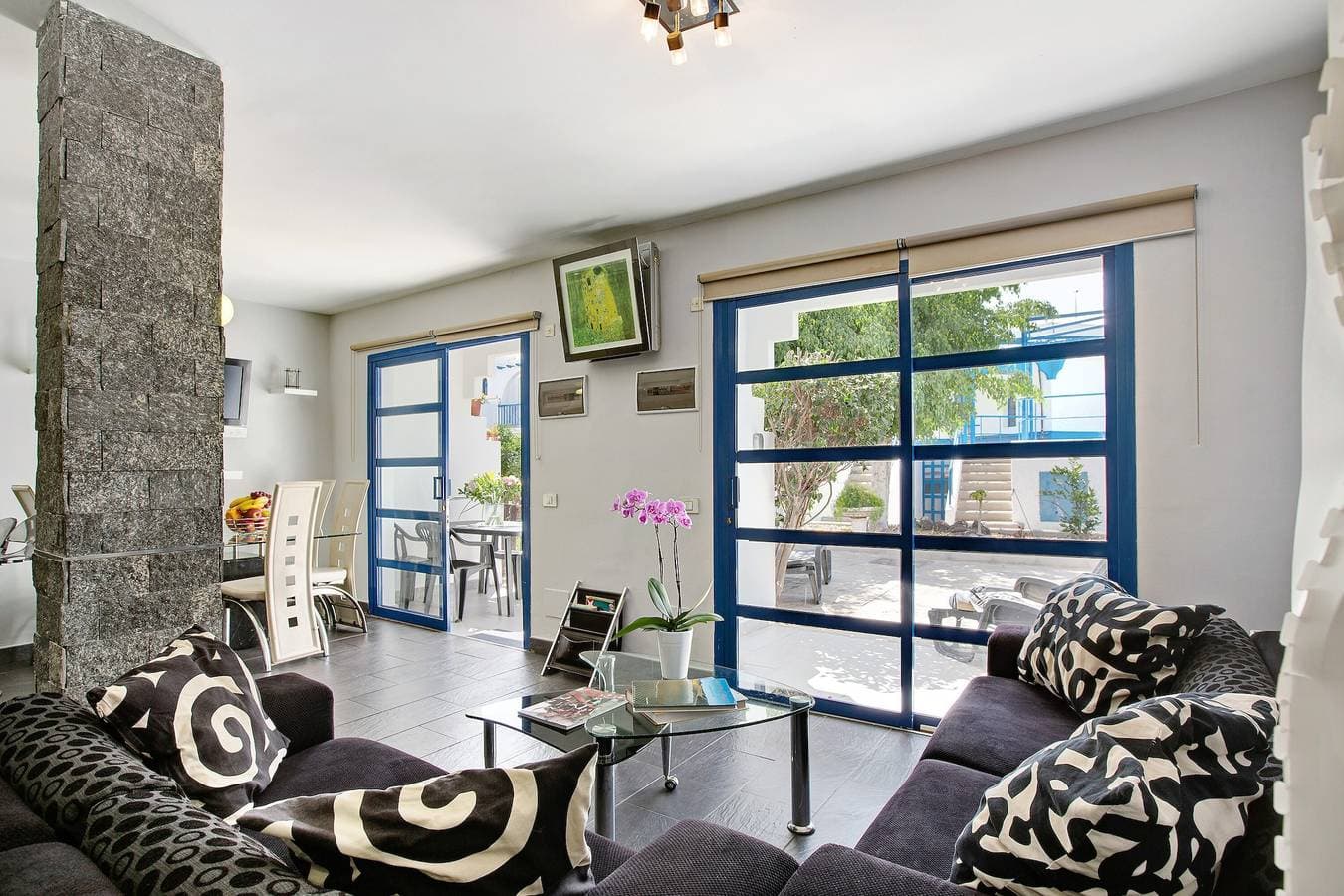 Foto 5 von 23: Duplex-Bungalow mit 2 Schlafzimmern und 2 privaten Bädern in Maspalomas