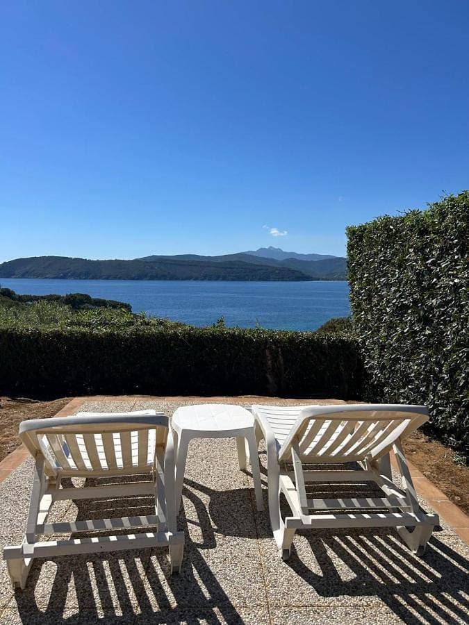 Foto 4 von 37: Apartment with Sea View