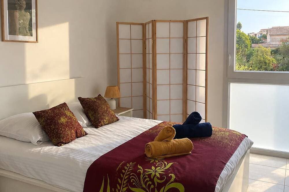 2 Room 3* Flat With A/C & Pool   Bormes/Le Lavandou 1