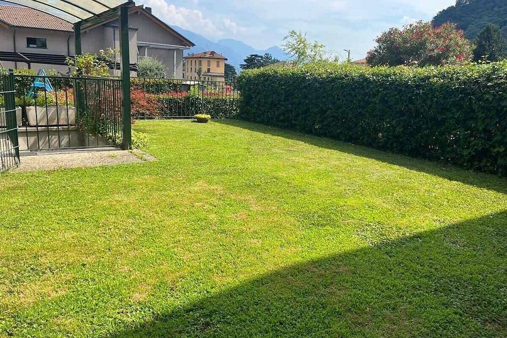 Foto 10 von 20: Apartment with garden and garage Dongo