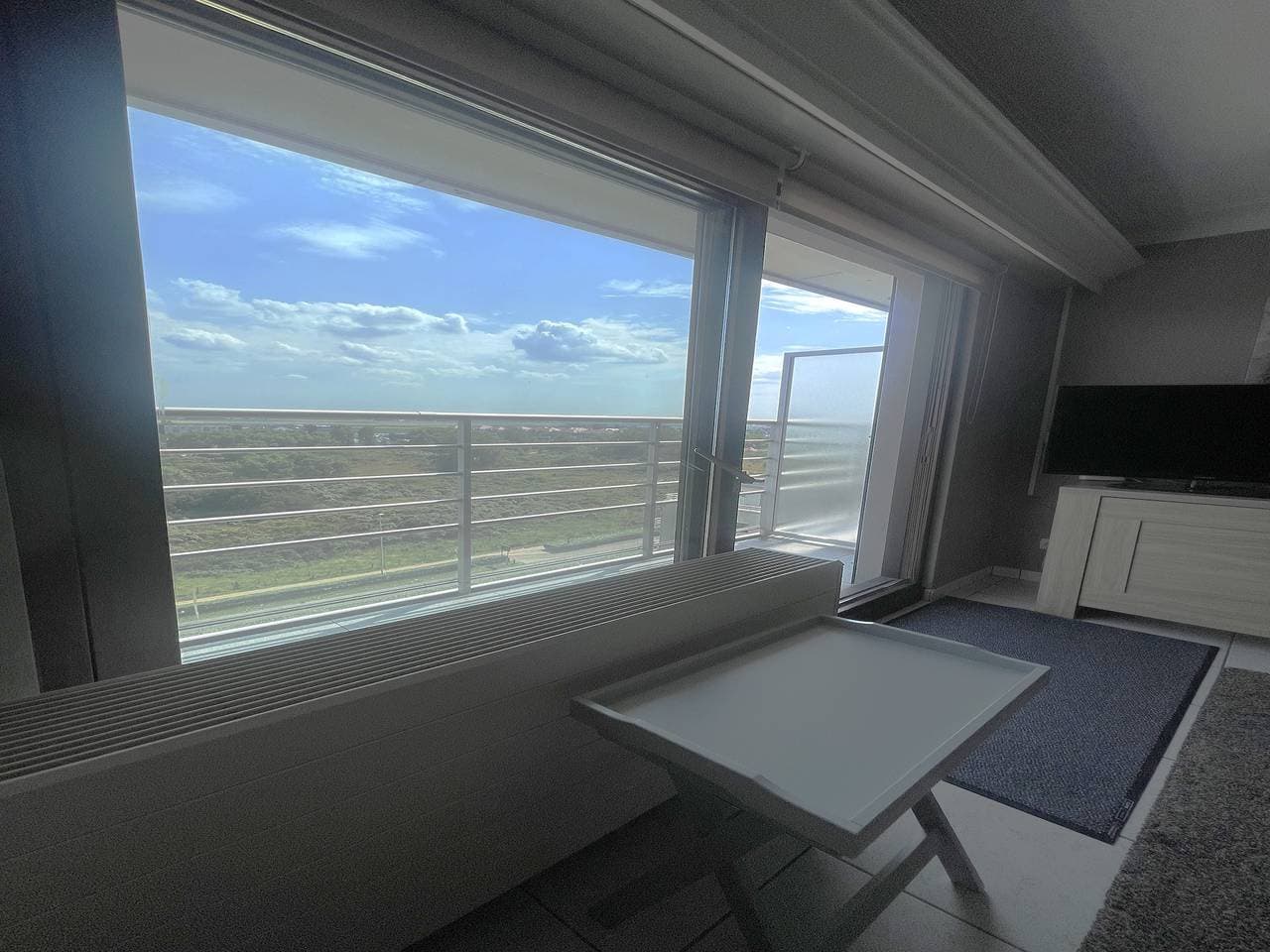 Foto 6 von 18: Apartment mit Pool und Meerblick