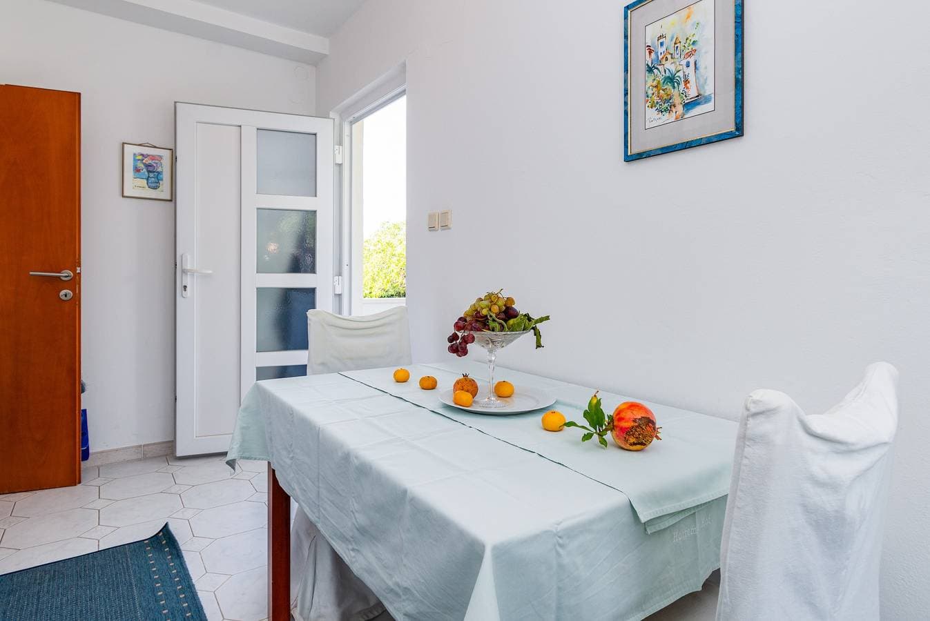 Foto 13 von 29: 1-Zimmer-Ferienwohnung mit Terrasse und Meerblick Banjol, Rab -b