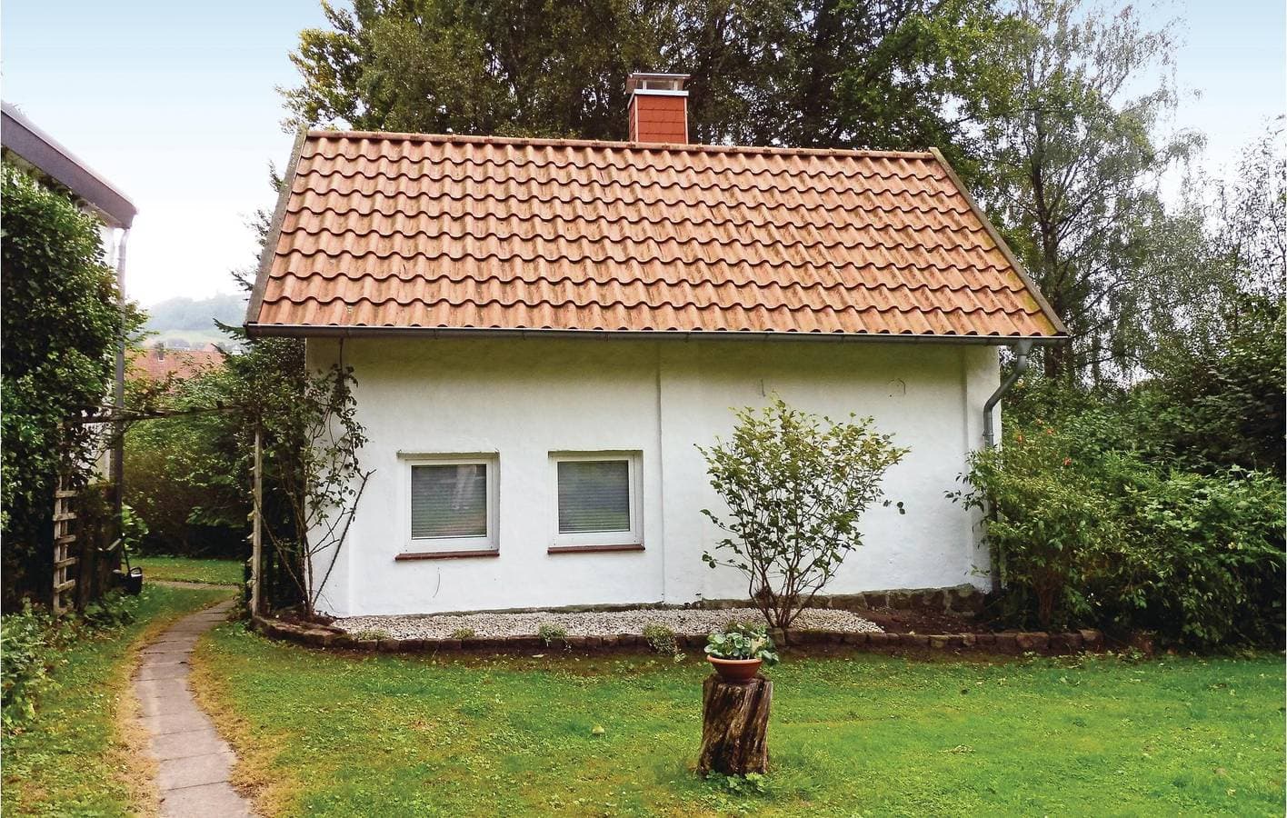 Foto 3 von 19: Gemütliche Ferienwohnung mit TV, Parkplatz, Garten & Terrasse bei Schwalenberg