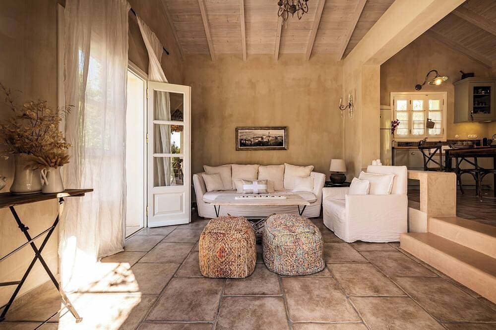 Foto 8 von 30: Kalliroi - Exquisite Villa exklusiv für zwei mit großen privaten Pool konzipiert.