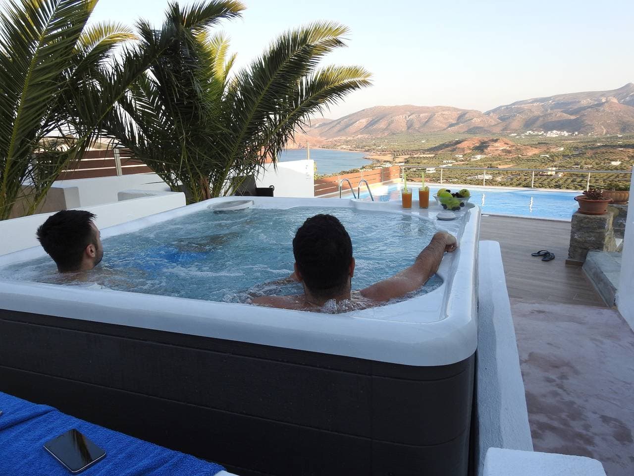 Foto 12 von 45: Villa 'Aiolos' – Swim Spa, Privat, mit Meerblick, WLAN und Klimaanlage