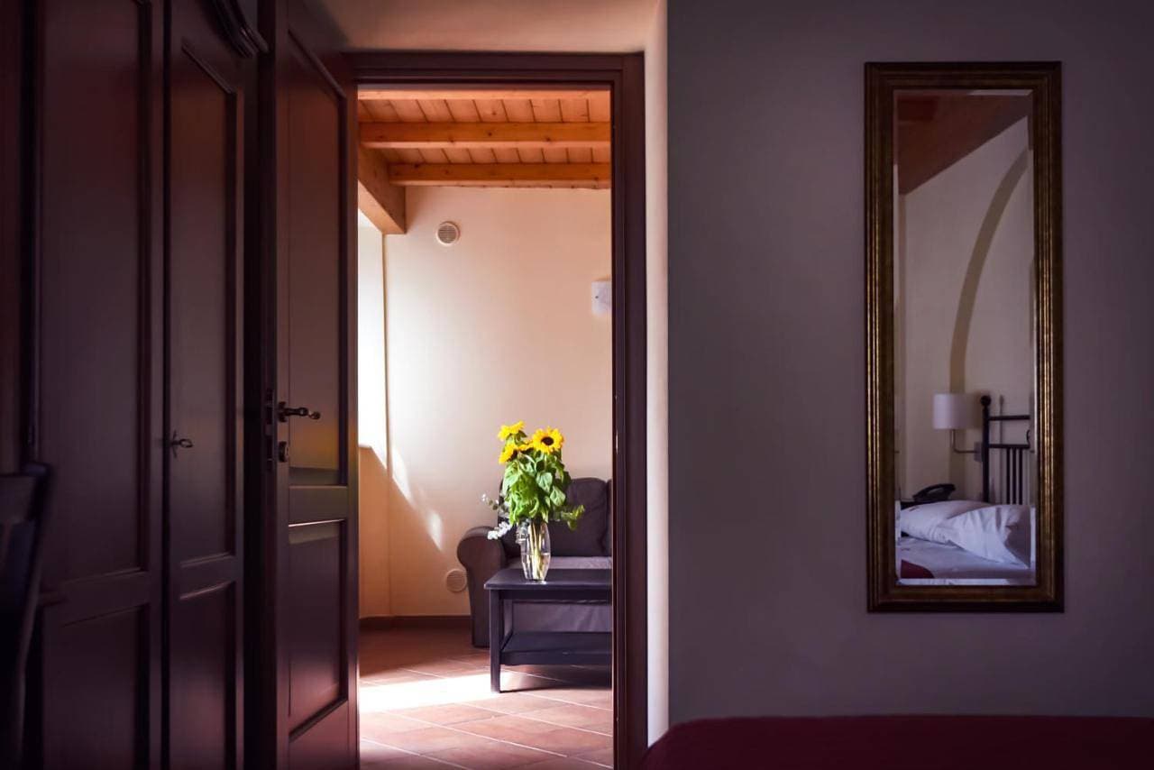 Foto 10 von 22: Double Room - Disability Access