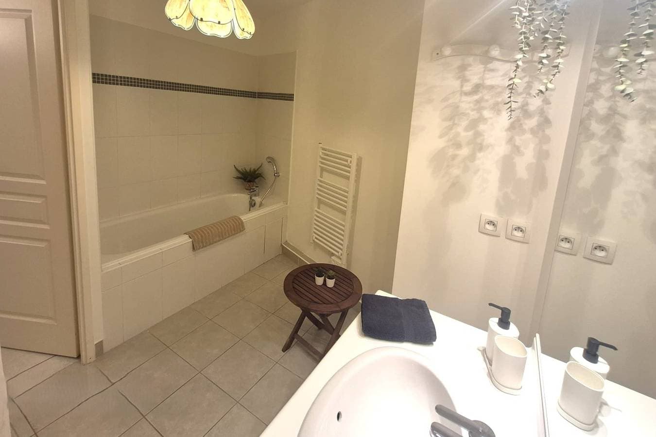 Foto 4 von 17: Ferienwohnung für 5 Personen mit Balkon