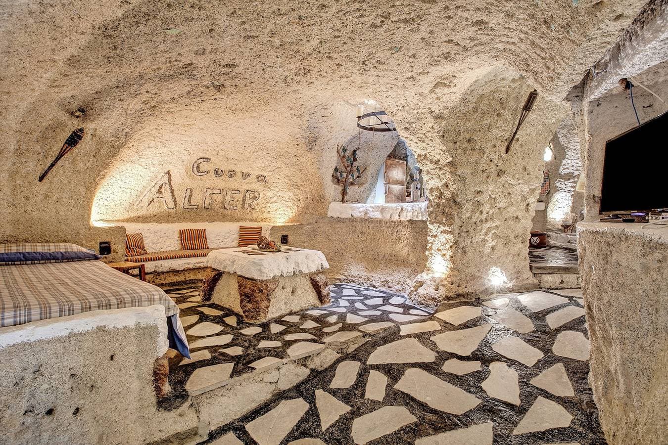 Foto 3 von 27: Haustierfreundliches Ferienhaus Casas Cueva Alfer 1 mit Meerblick, Garten und WLAN