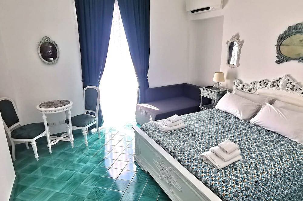 Foto 2 von 20: Relais Amalfi Coast Sunset room