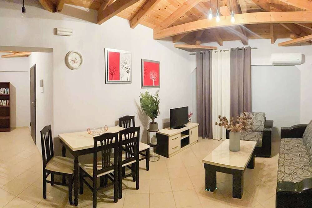 Foto 9 von 21: Villa Orestis - Stoupa Seaview Gem