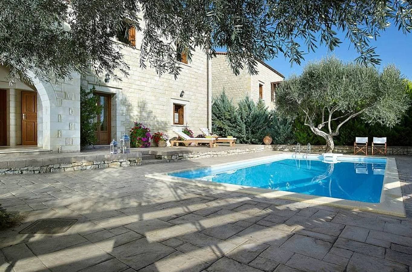 Foto 6 von 27: Luxury Crete Villa | Villa Kyveli | private Pool | Beautiful Interior | 3 Bdr |  Rethymno