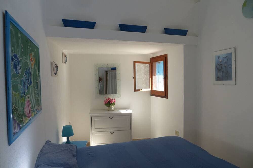 Foto 4 von 30: Mareblu, Trullo mit herrlicher Veranda mit Blick auf das Meer in der Franchina