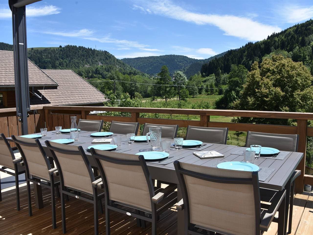 Foto 5 von 36: 4-Sterne-Ferienhaus mit Sauna und Terrassen für 14 Pers.