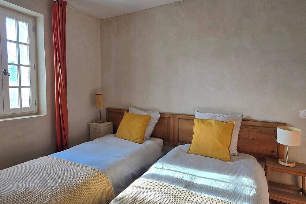 Foto 5 von 29: Maison Bonheur authenticity and breathtaking view Mont Ventoux,  10 pers. max