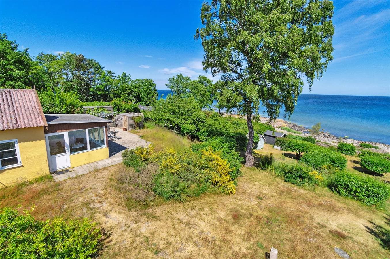 2 bedroom pet friendly apartment in Allinge 1