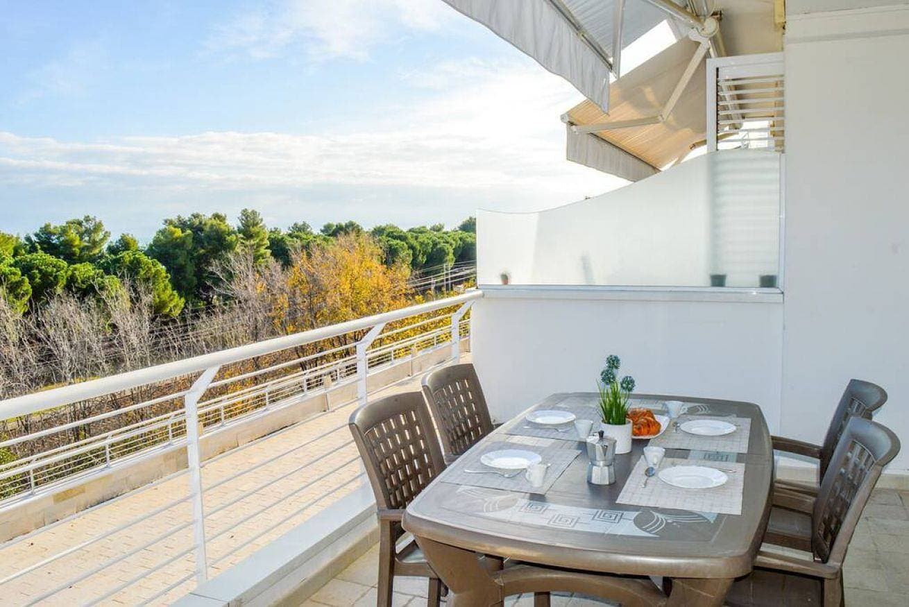 Foto 9 von 33: Ferienwohnung für 6 Personen mit Balkon/Terrasse
