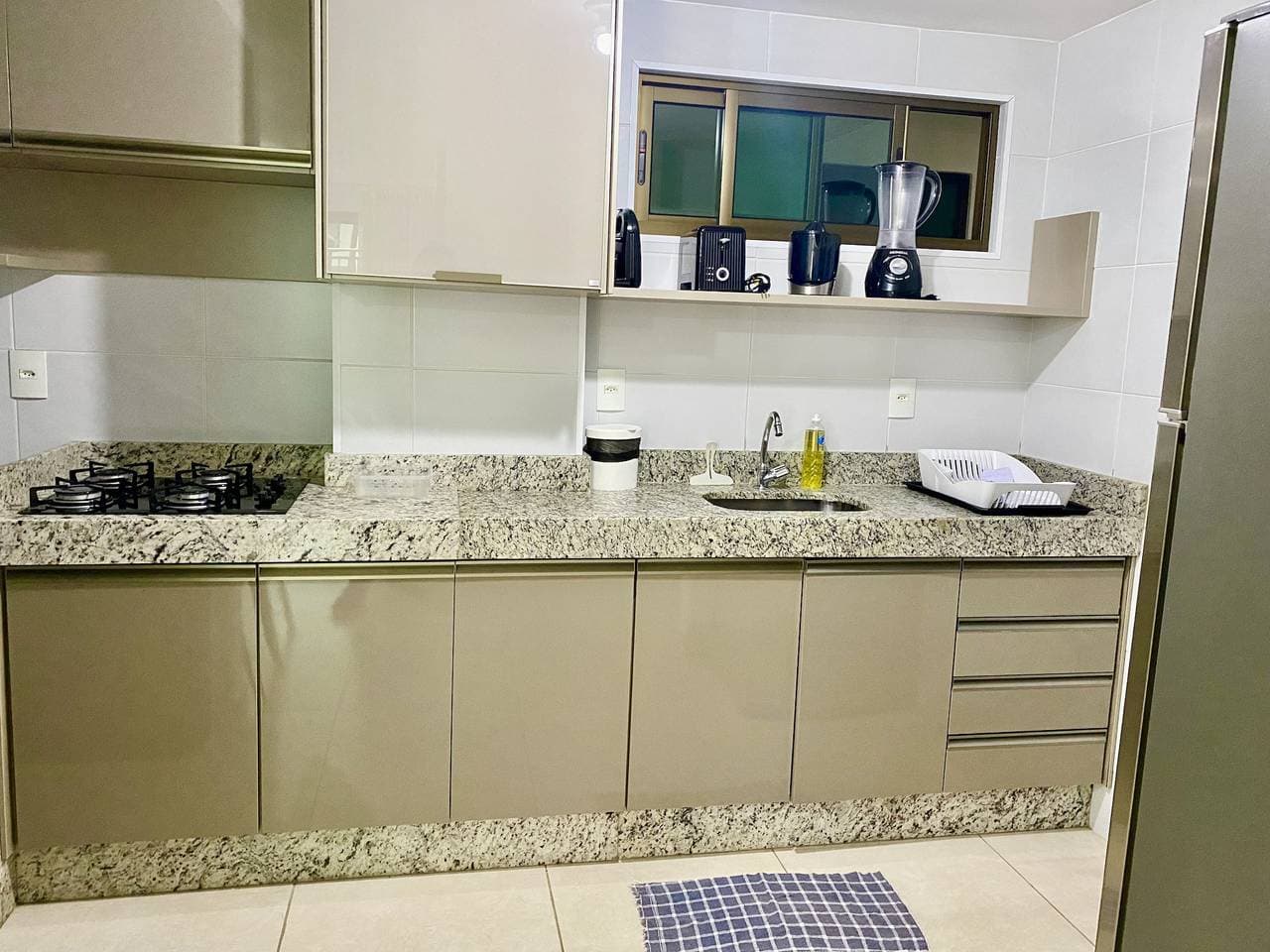 Foto 3 von 30: Ferienwohnung für 6 Personen mit Kinderpool