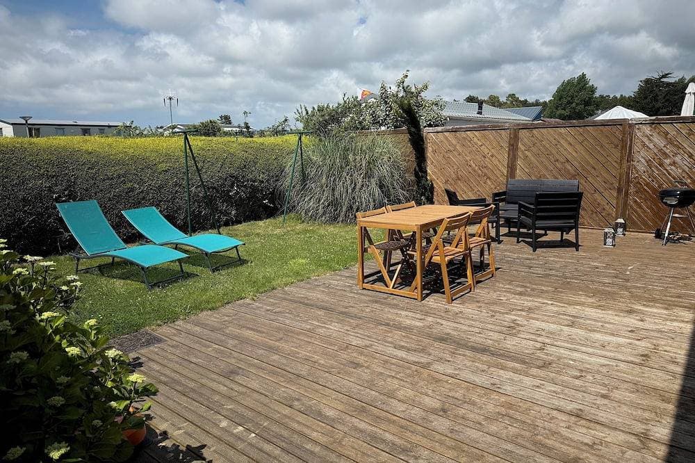 La ptite maison 400 metres from the beach 1