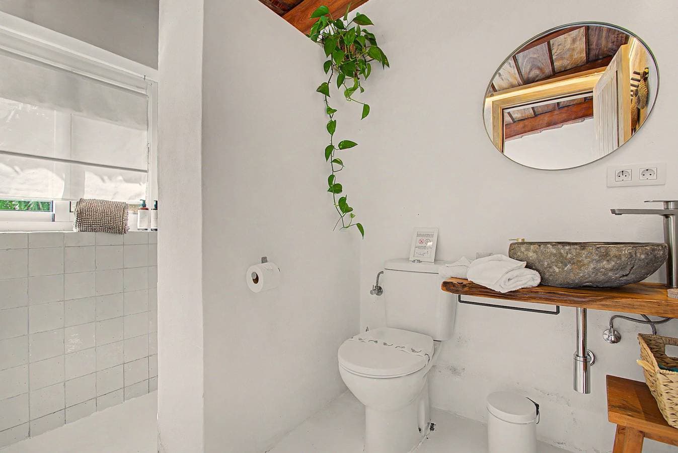 Foto 11 von 33: Ferienwohnung 'La Paredita Casa Acentejo' mit Bergblick, Gemeinschaftspool und WLAN