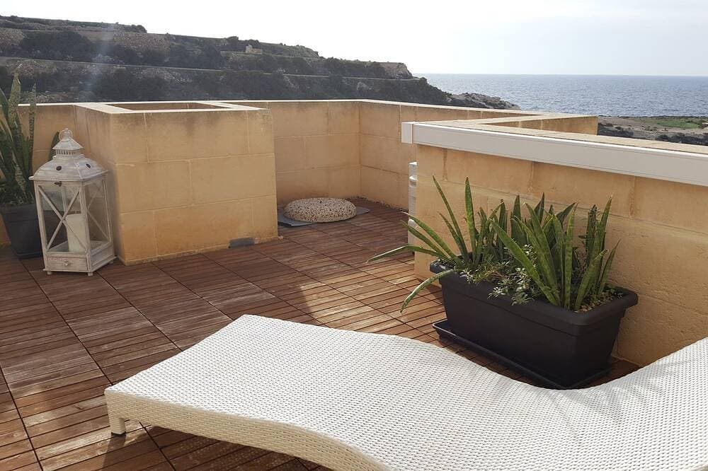 Foto 8 von 9: Apartment mit außergewöhnlichem Meer- und Klippenblick