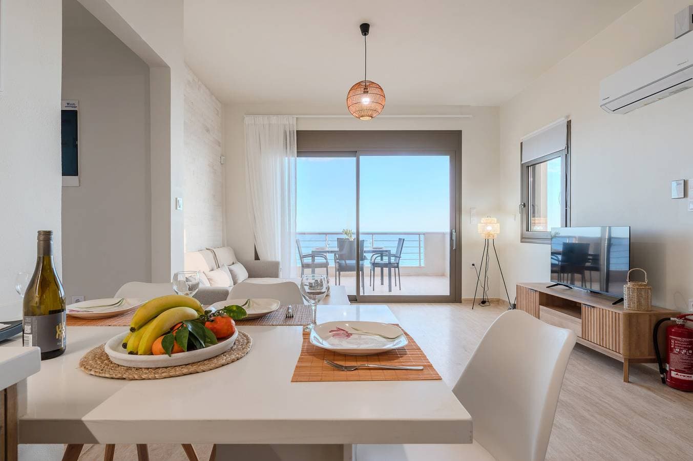 Foto 8 von 28: Kedros Villa 4, Beachfront 20m & Pool