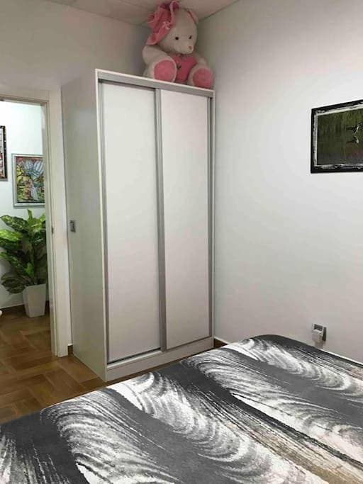 Foto 8 von 29: One-Bedroom Apartment