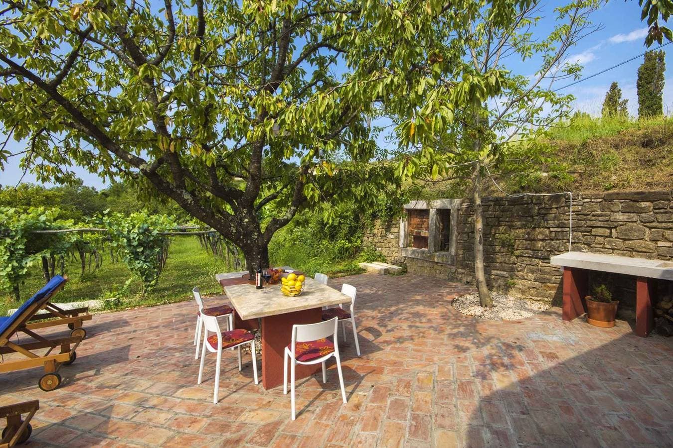 Foto 10 von 50: Ferienhaus mit Pool, Klimaanlage, Grill und in ruhiger Lage