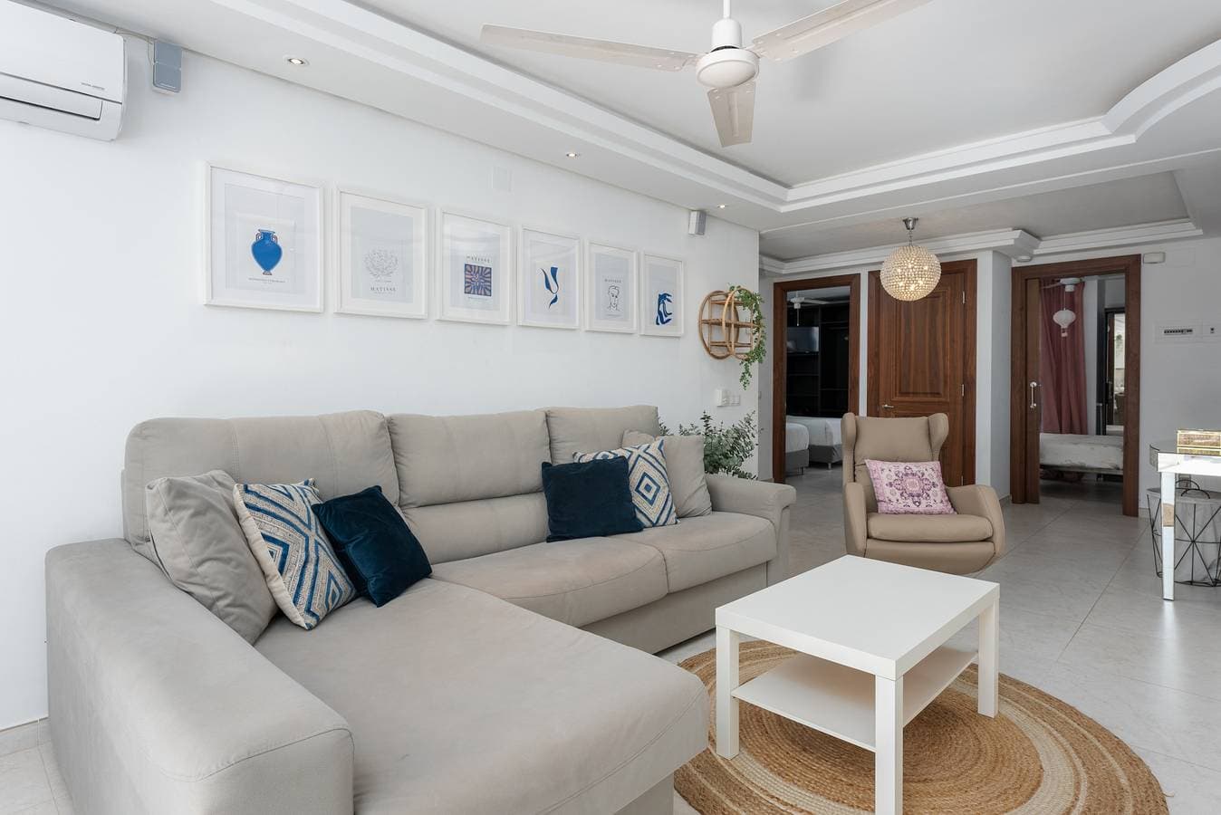 Foto 11 von 40: Ferienwohnung für 6 Personen mit Pool