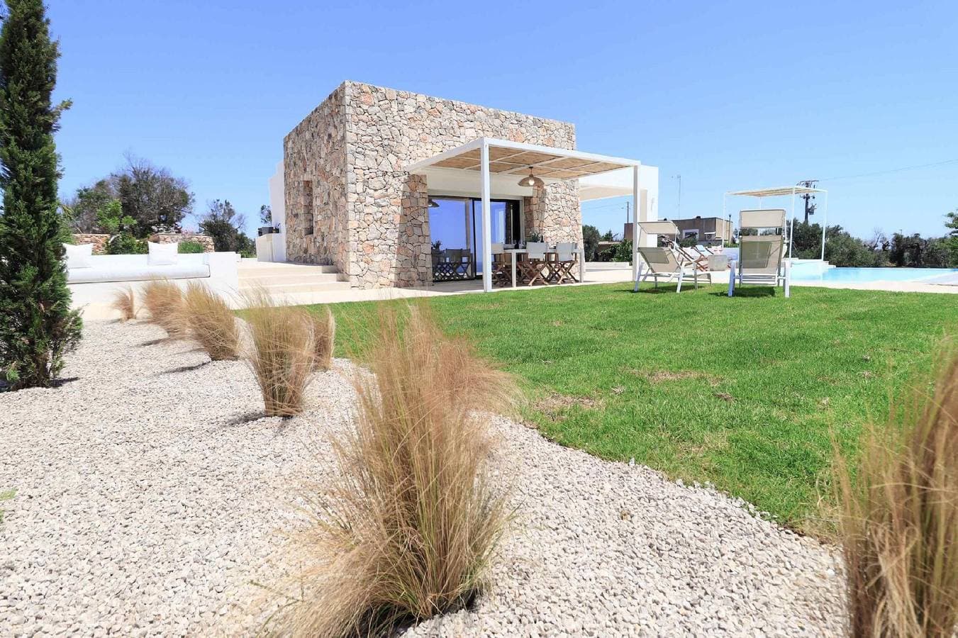Foto 12 von 38: Ferienhaus für 4 Personen mit Pool