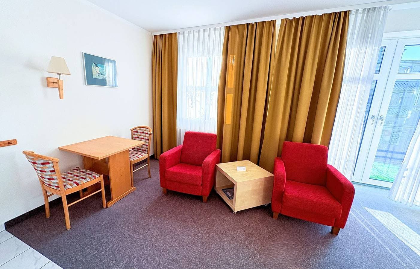 Foto 4 von 10: Ferienwohnung 8 – Wohlfühlen in Sellin mit Balkon & bester Lage